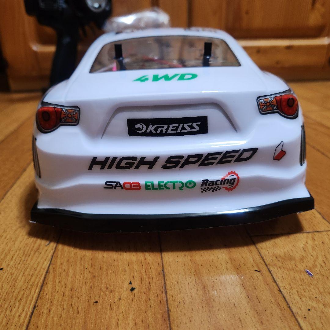 タミヤ ドリフト ラジコン フルセット　TT01　白　86　　　　　　tt02